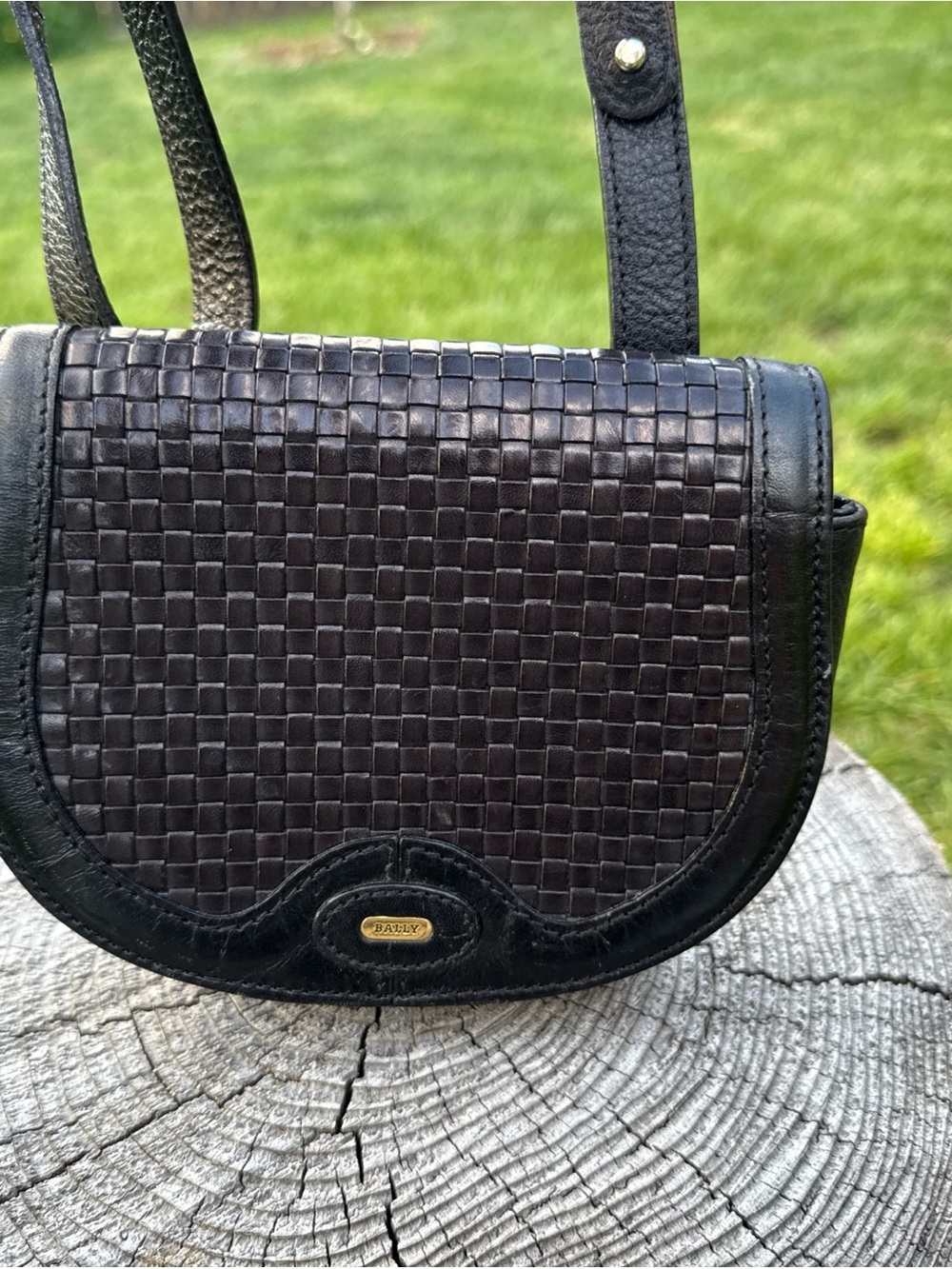 Vtg Bally Woven Leather Shoulder Bag in black- Classic Women's Handbag - Picture 10 of 16